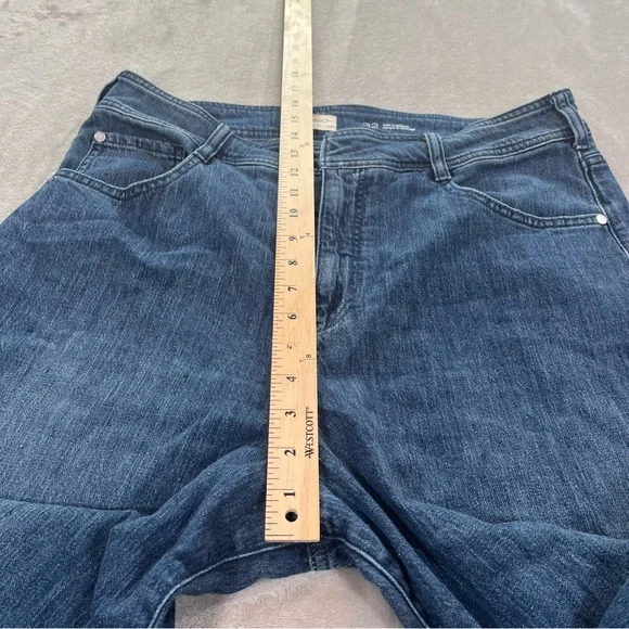 Pilcro Blue Flare & Wide Leg Jeans - Picture 9 of 16